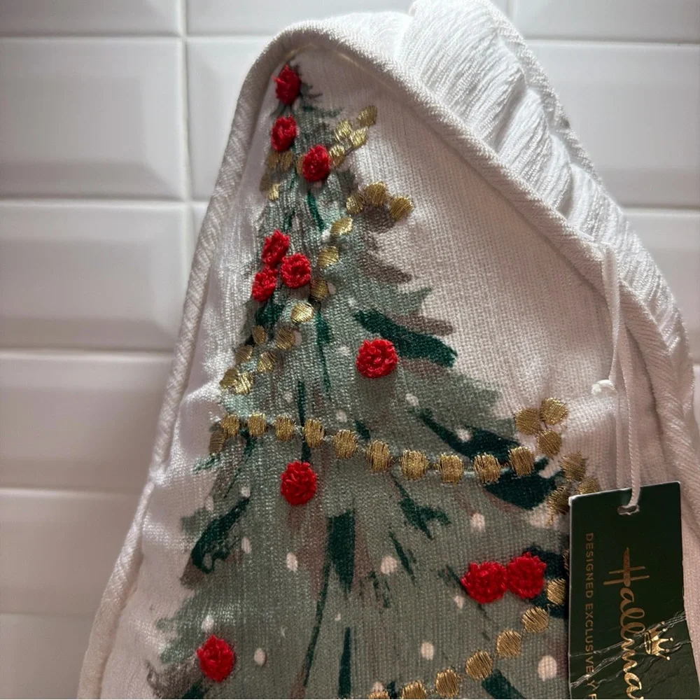 2025 Hallmark Novelty Christmas Tree Decorative Pillow New with Tag